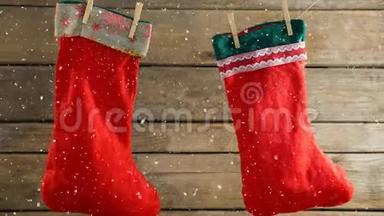 降雪伴圣诞<strong>丝袜</strong>装饰.